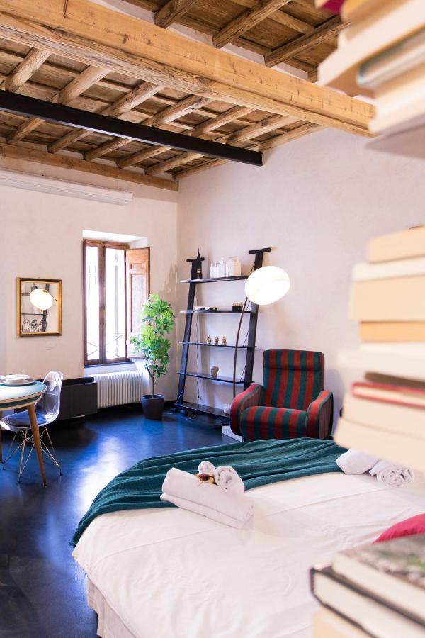 Greta Charming Suite In Trastevere Roma Esterno foto